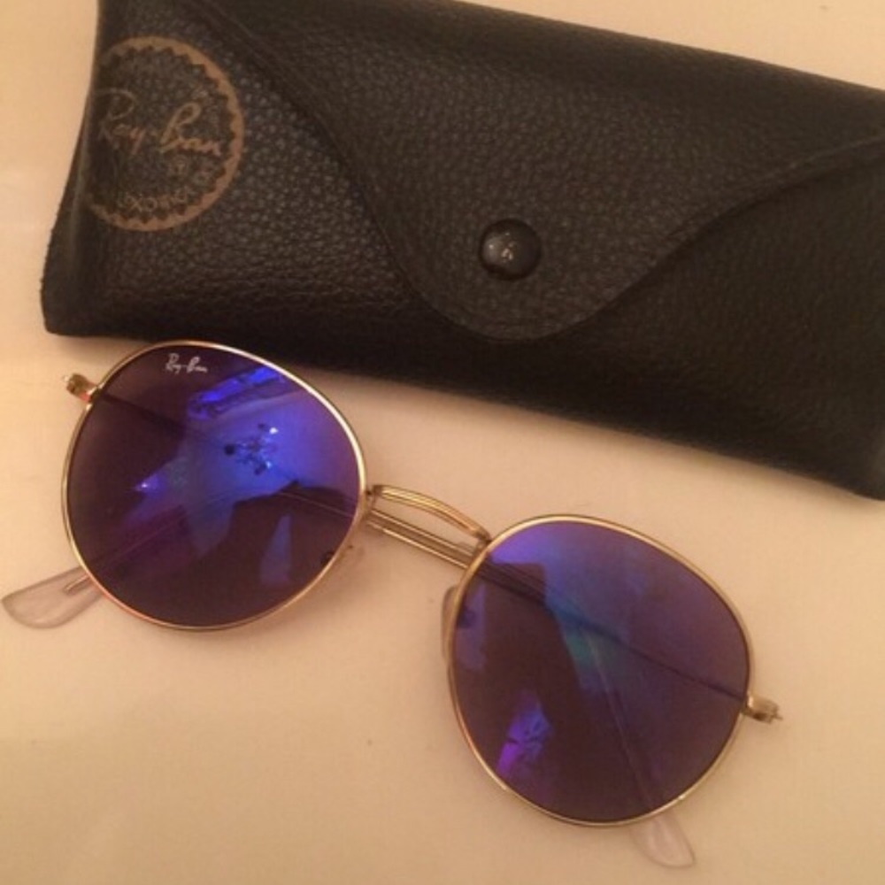 Blue/purple round ray ban sunnies
